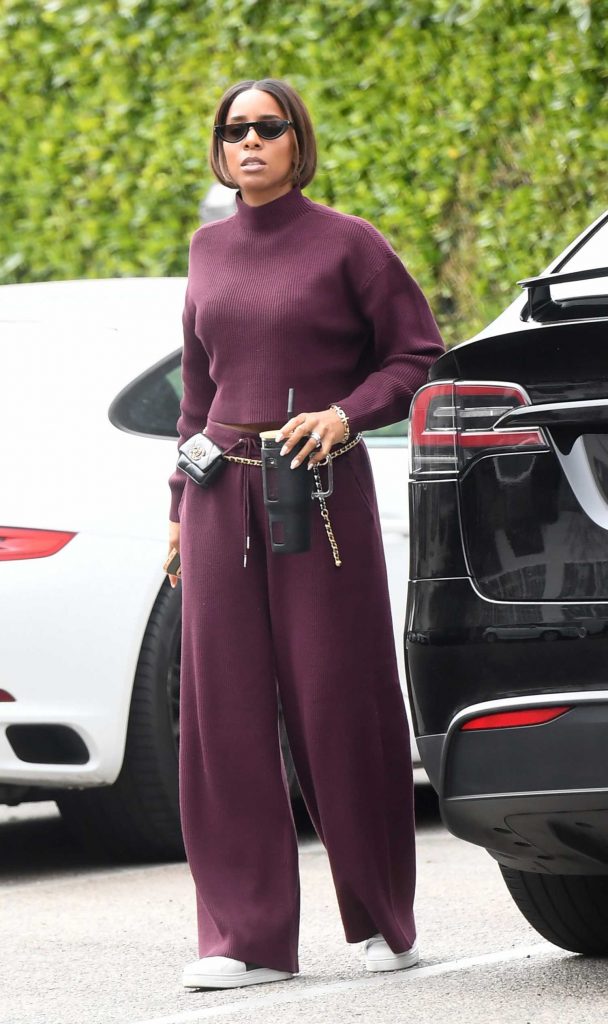 Kelly Rowland in a Purple Ensemble