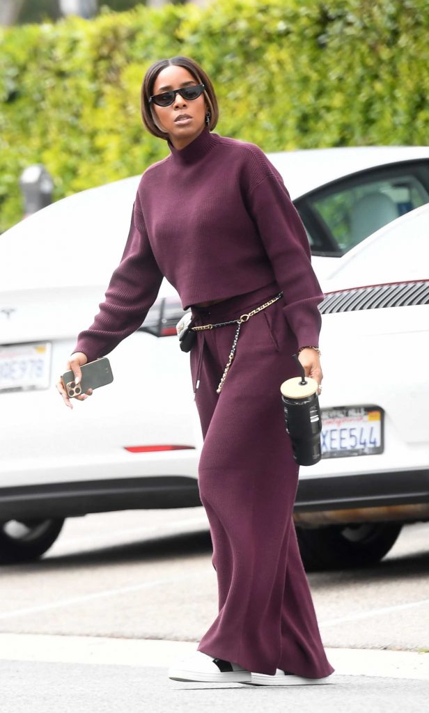 Kelly Rowland in a Purple Ensemble