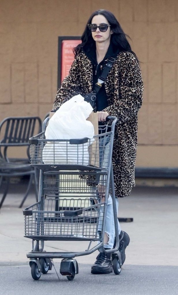 Krysten Ritter in a Leopard Print Fur Coat