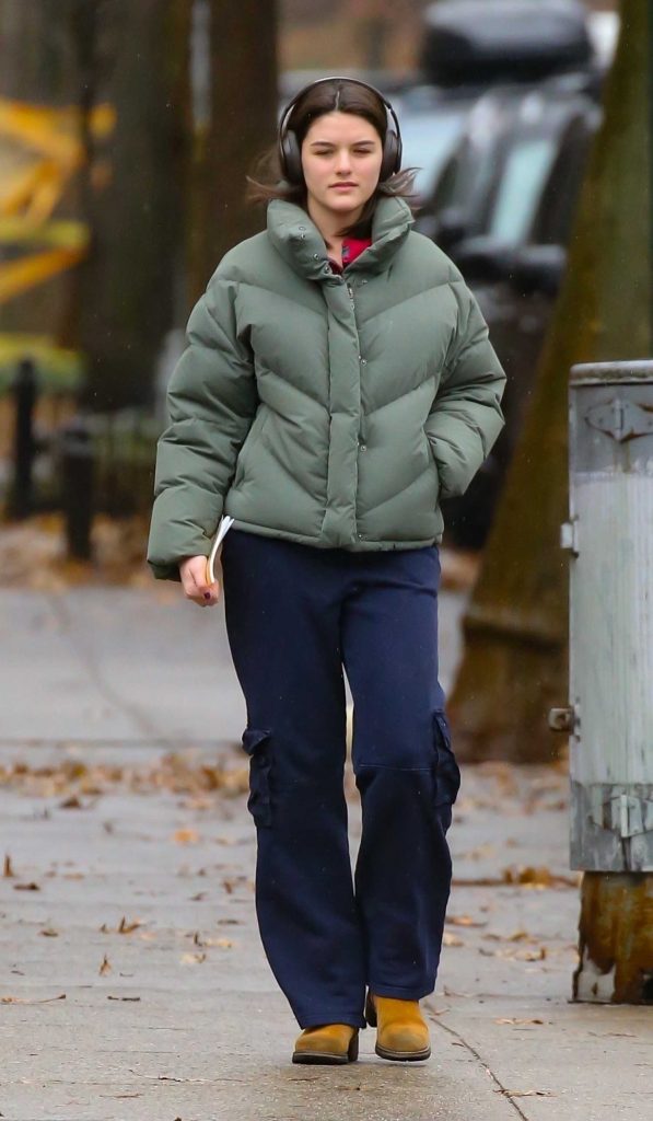 Suri Cruise in a Green Puffer Jacket