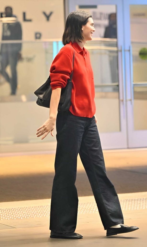 Kendall Jenner in a Red Long Sleeves Polo