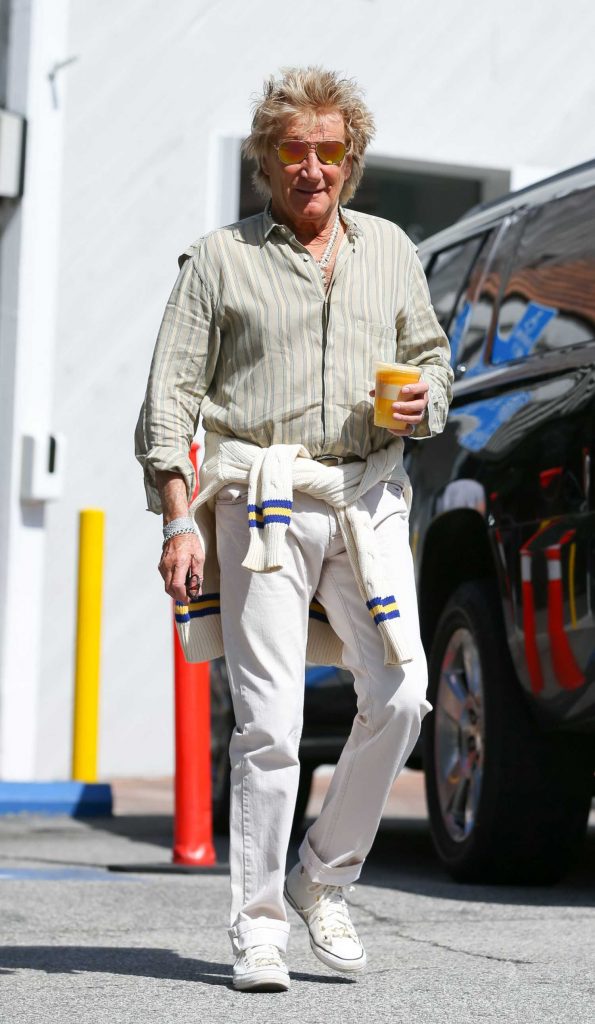 Rod Stewart in a Beige Pants