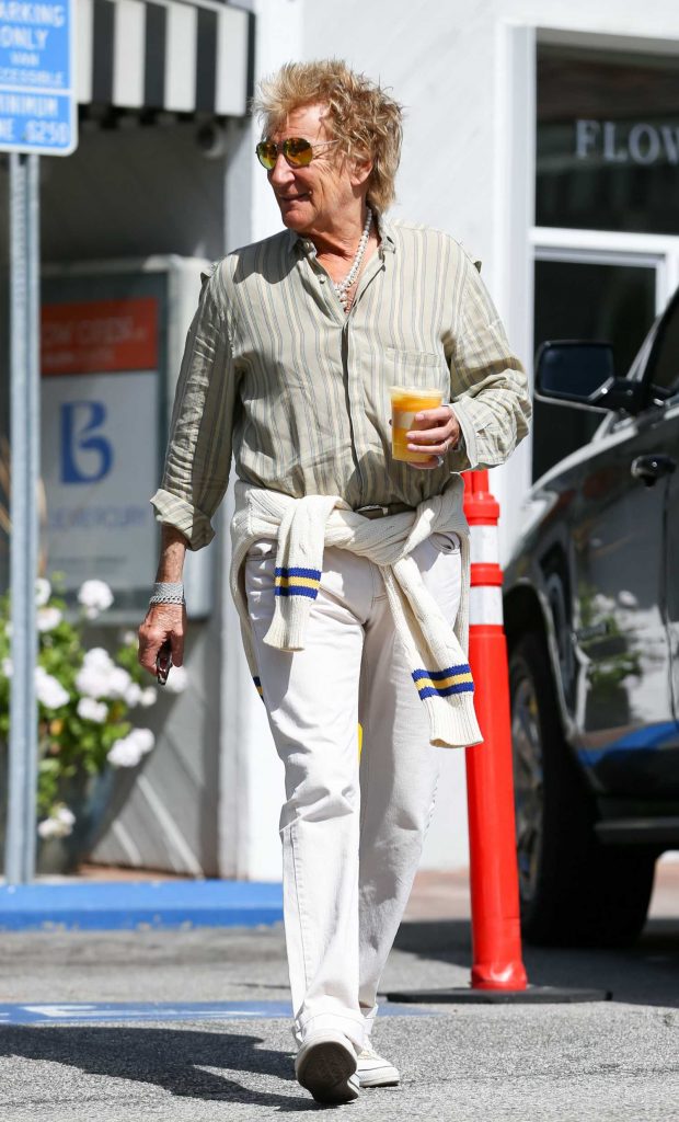 Rod Stewart in a Beige Pants