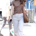 Ana de Armas in a White Pants Was Seen Out in New York City