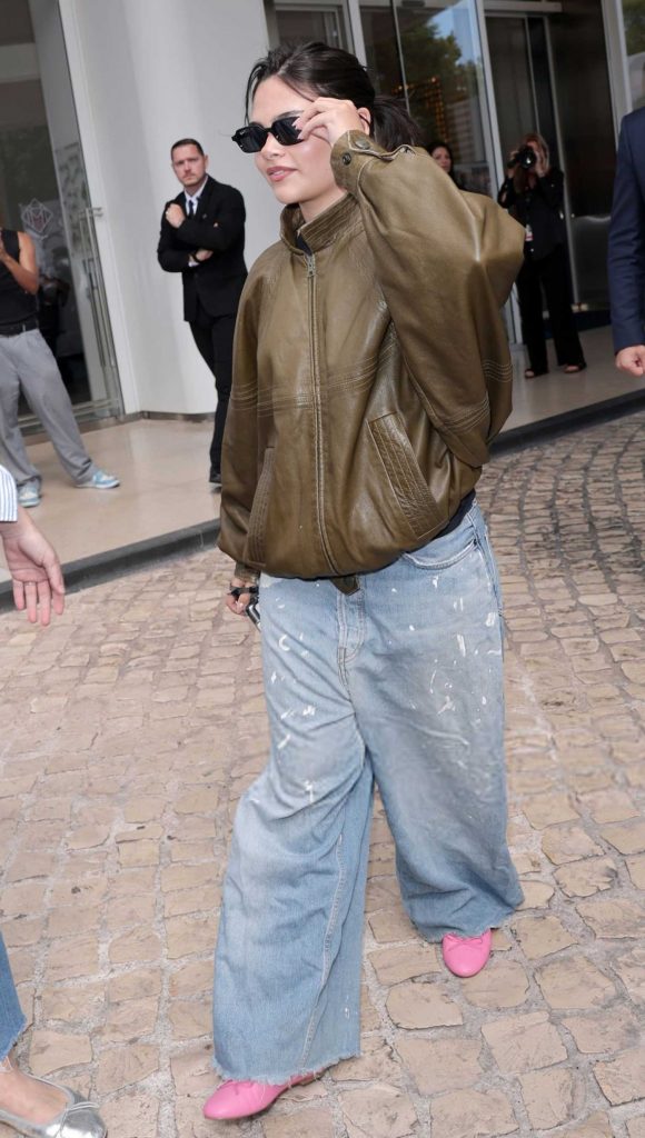 Ariana Greenblatt in a Tan Leather Jacket