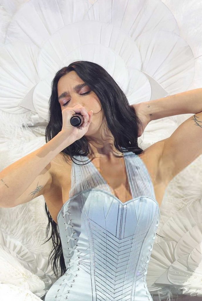 Dua Lipa