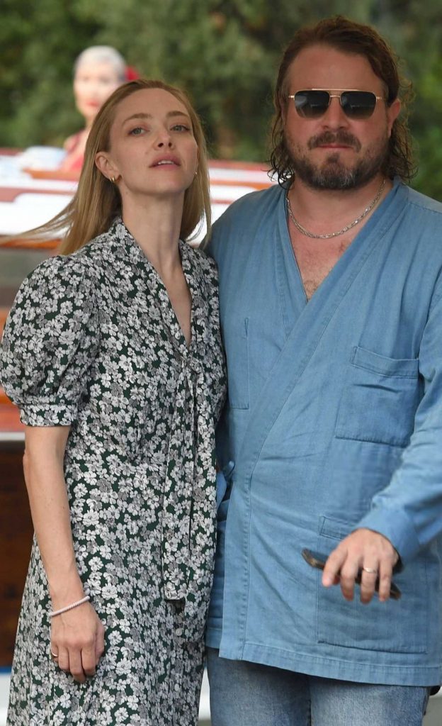 Amanda Seyfried in a Floral Dress