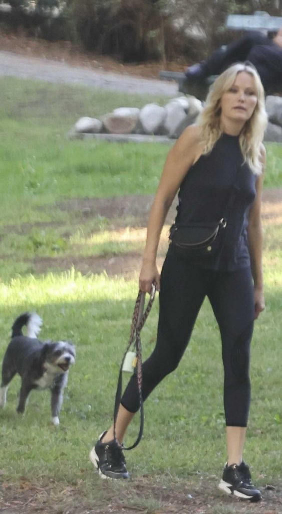 Malin Akerman in a Black Leggings