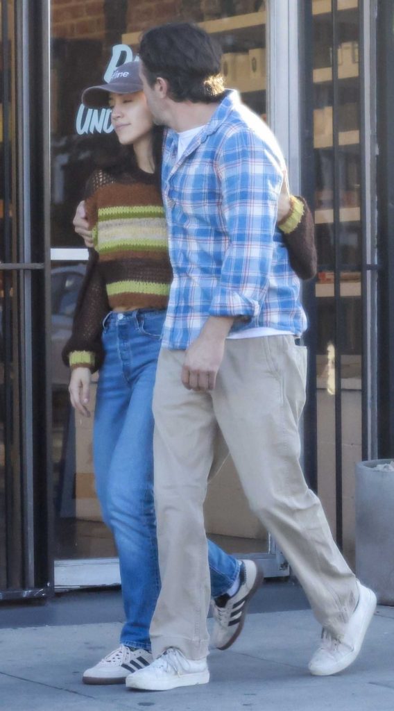 Caylee Cowan in a Blue Jeans