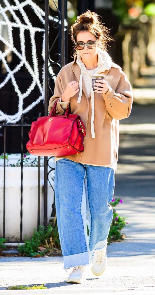 Katie Holmes in a Blue Jeans