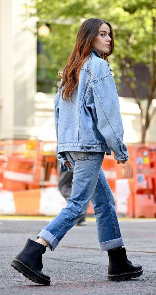 Molly Gordon in a Black Boots