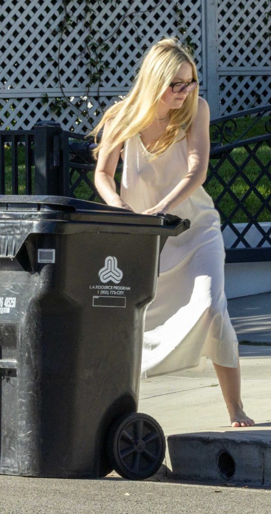 Dakota Fanning in a White Dress