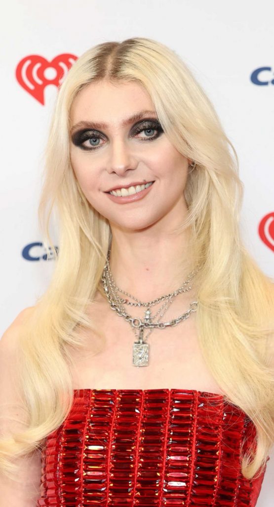 Taylor Momsen