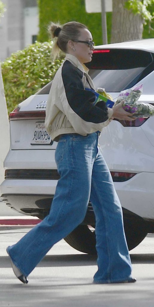 Hilary Duff in a Blue Jeans