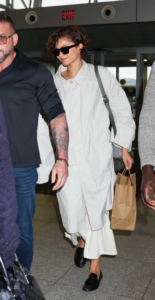 Zendaya in a Beige Trench Coat