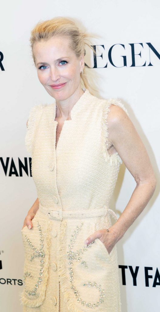 Gillian Anderson