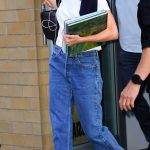 Kendall Jenner in a White Tee Leaves the Gagosian Gallery in New York City