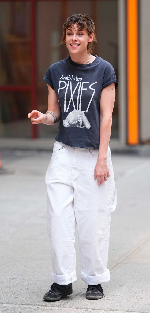 Kristen Stewart in a White Pants