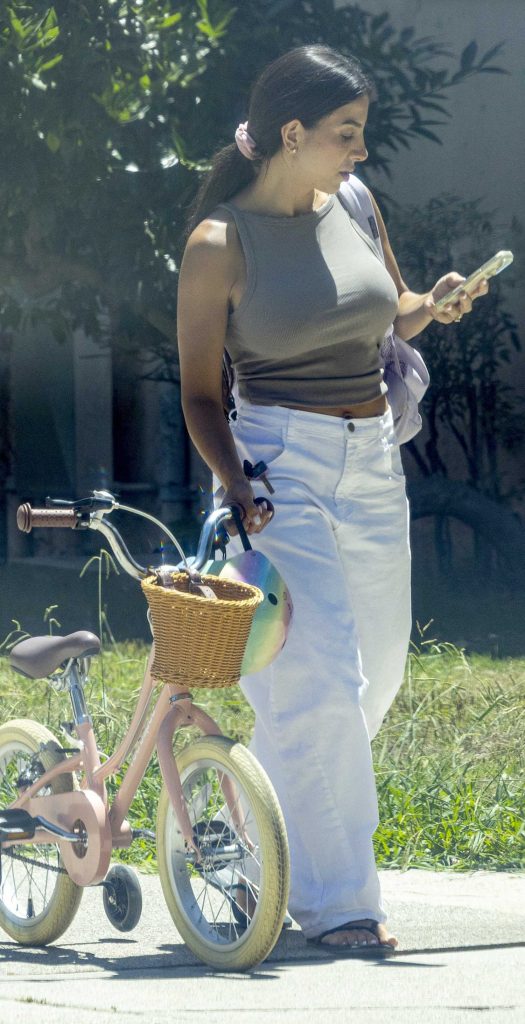 Lena The Plug in a White Pants