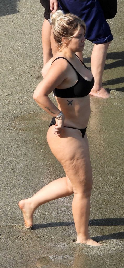 Wanda Nara in a Black Bikini