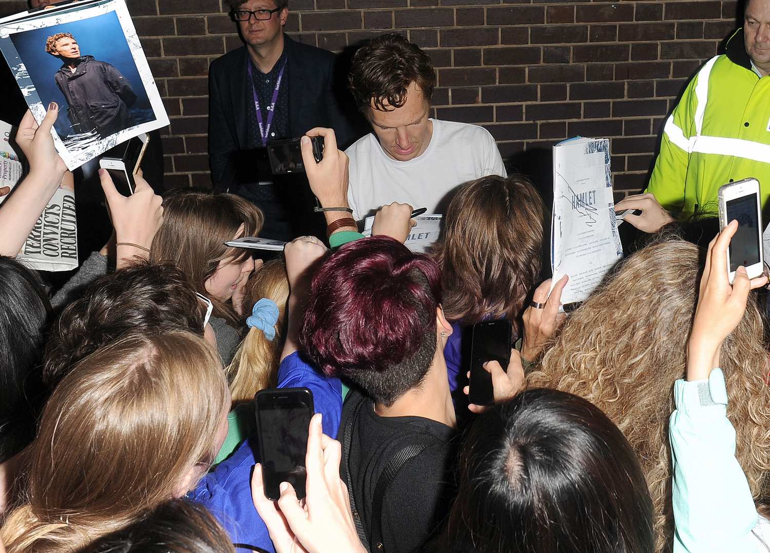 Benedict Cumberbatch Bombarded By Fans As He Leaves Barbican Theatre-3