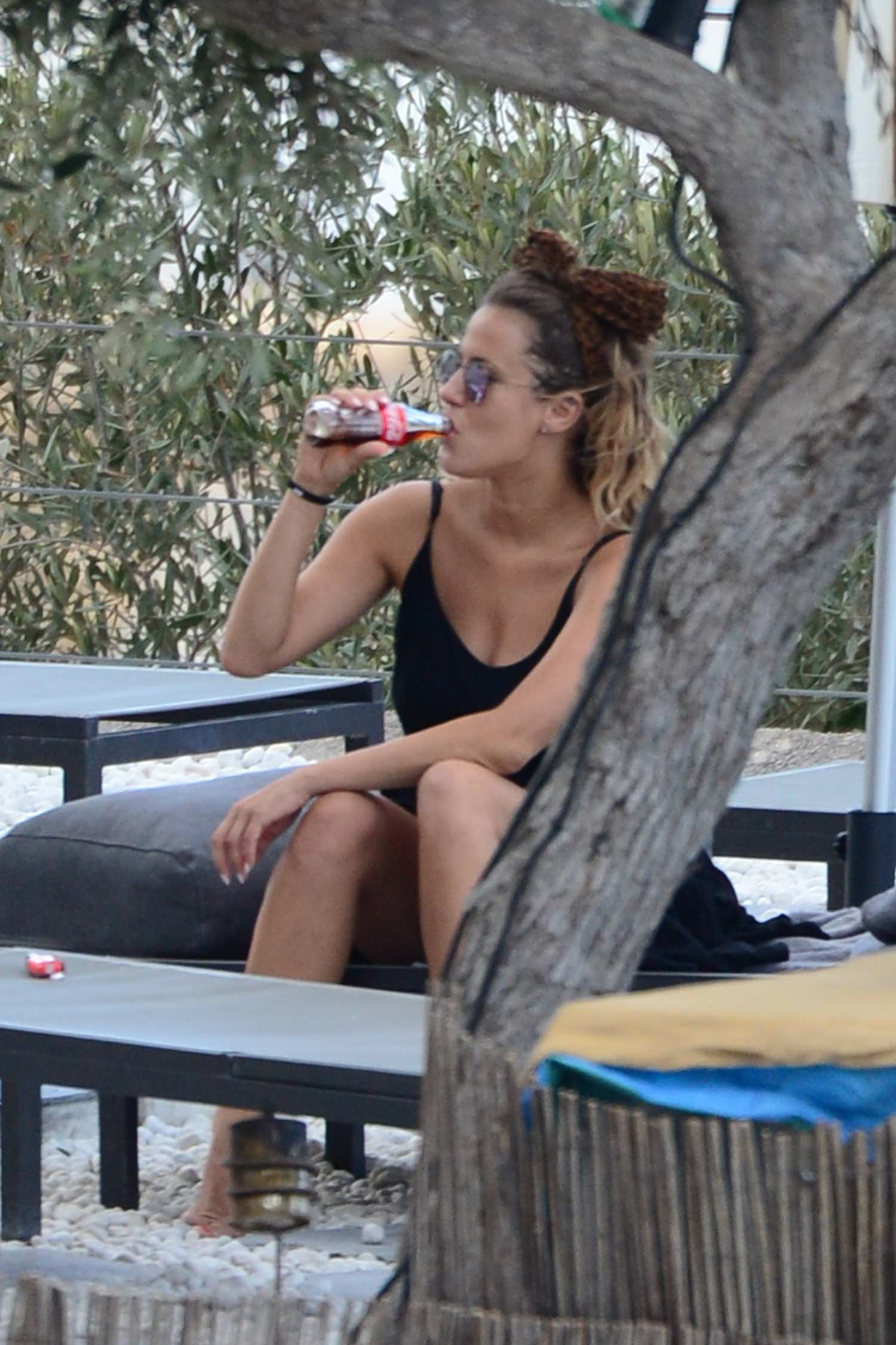 Caroline Flack Vacationing With His Girlfriend in Ibiza