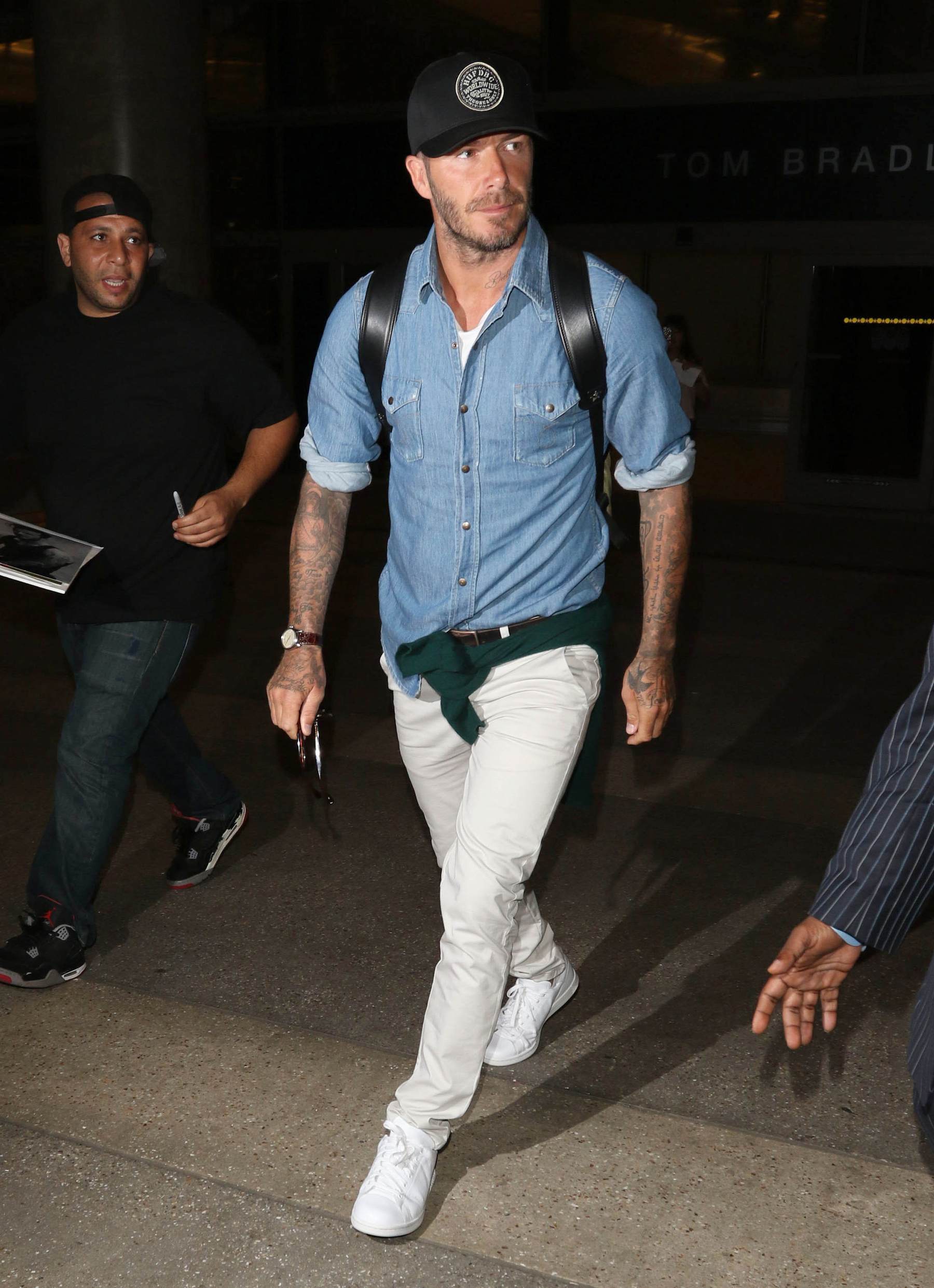 David Beckham Arrives at London LAX Airport – Celeb Donut