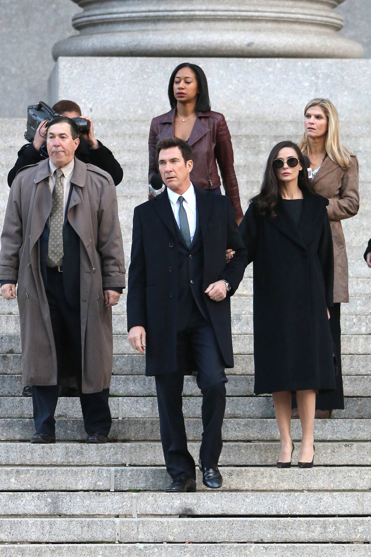 Demi Moore and Dylan McDermott Spotted Dating in NYC? Photos Inside!-2