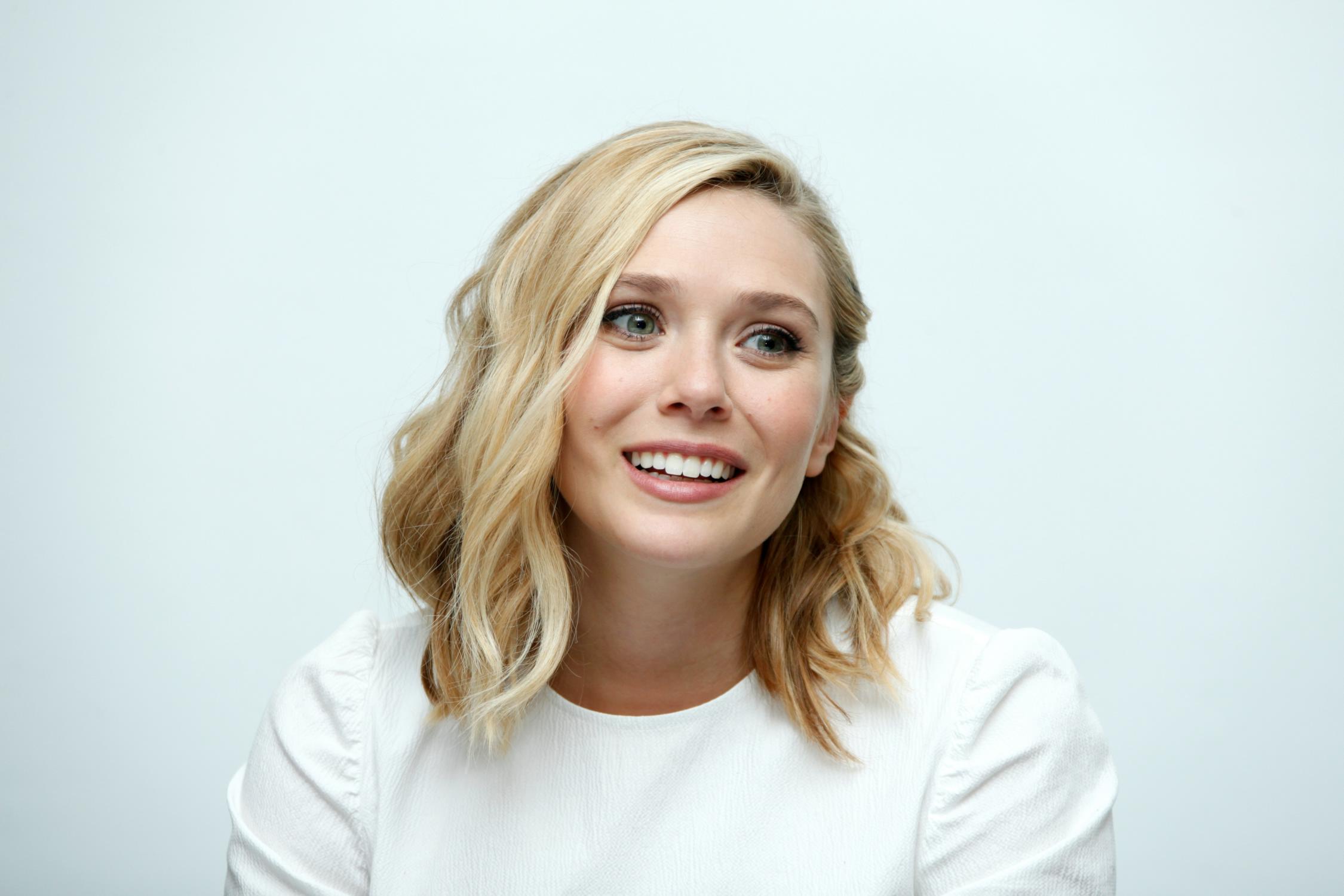 Elizabeth olsen. Элизабет Олсен. Элизабет Олсен фотосессии. Элизабет Олсен маленькая. Элизабет Олсен в молодости.