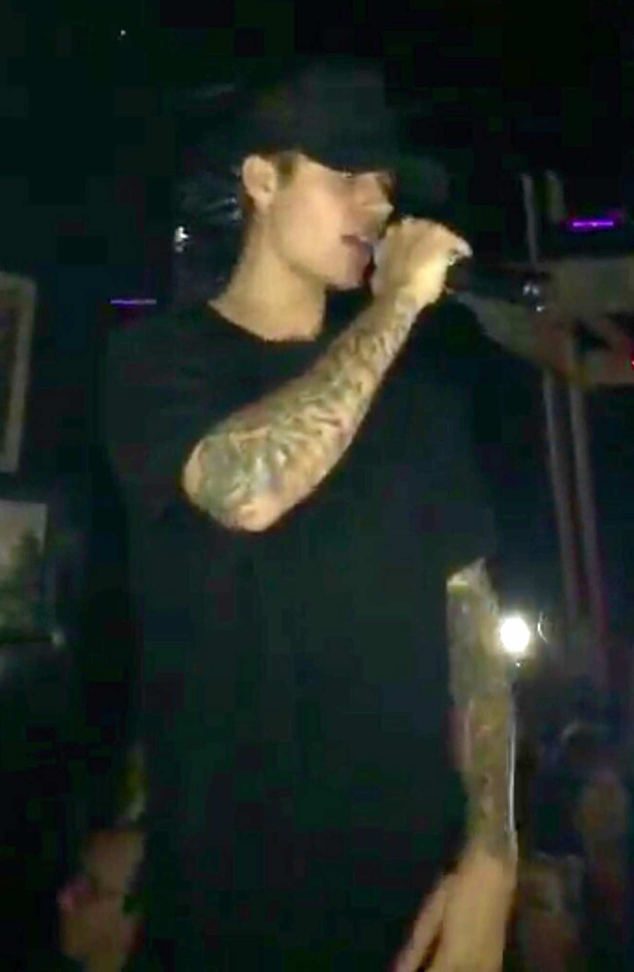 Justin Beiber Performs What Do You Mean at Hotspot Hooray Henrys