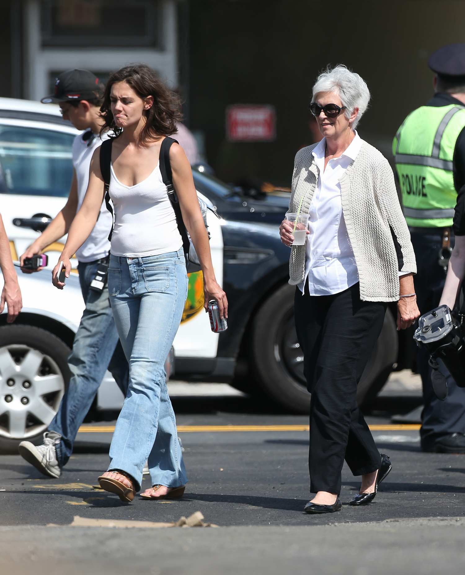Katie Holmes and Mom Kathleen In NYC-3