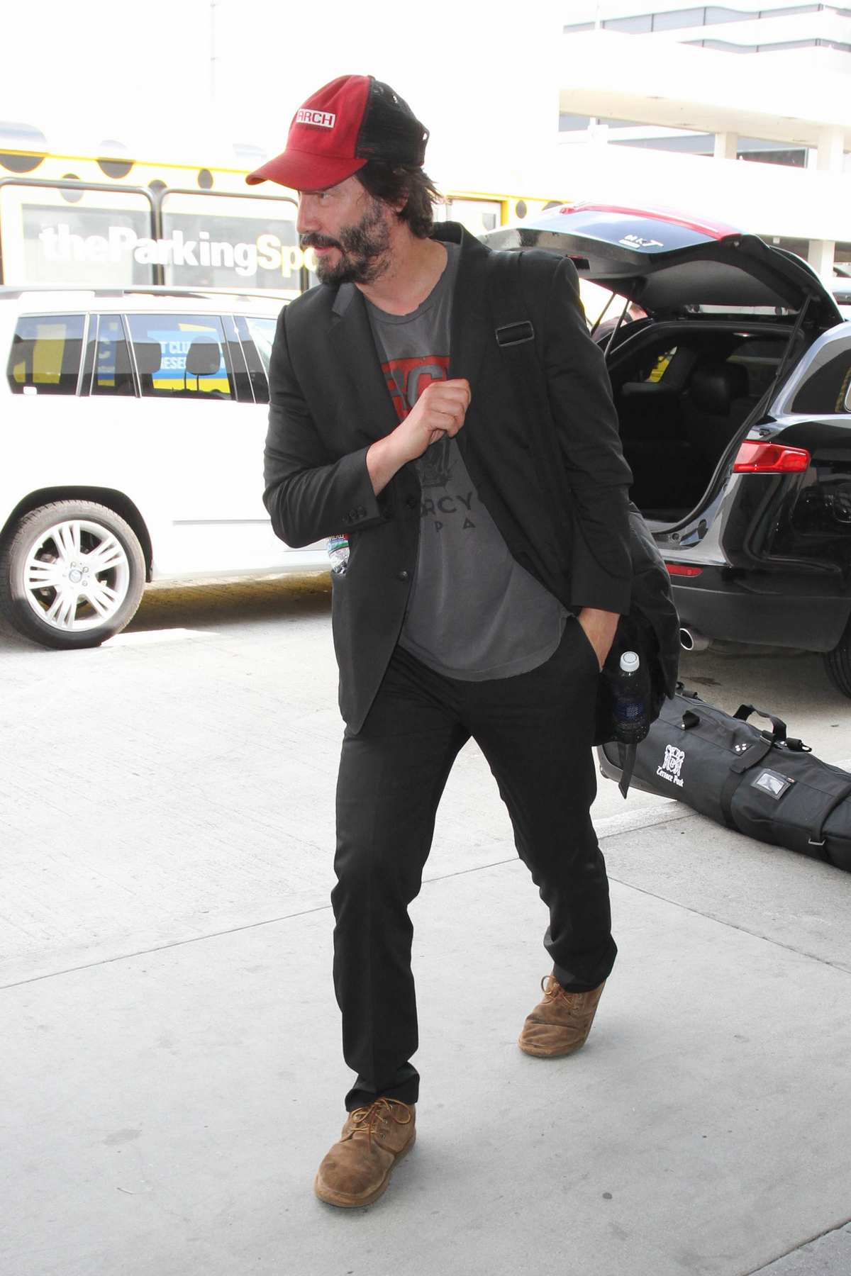 Keanu Reeves Arrives At LAX Airport