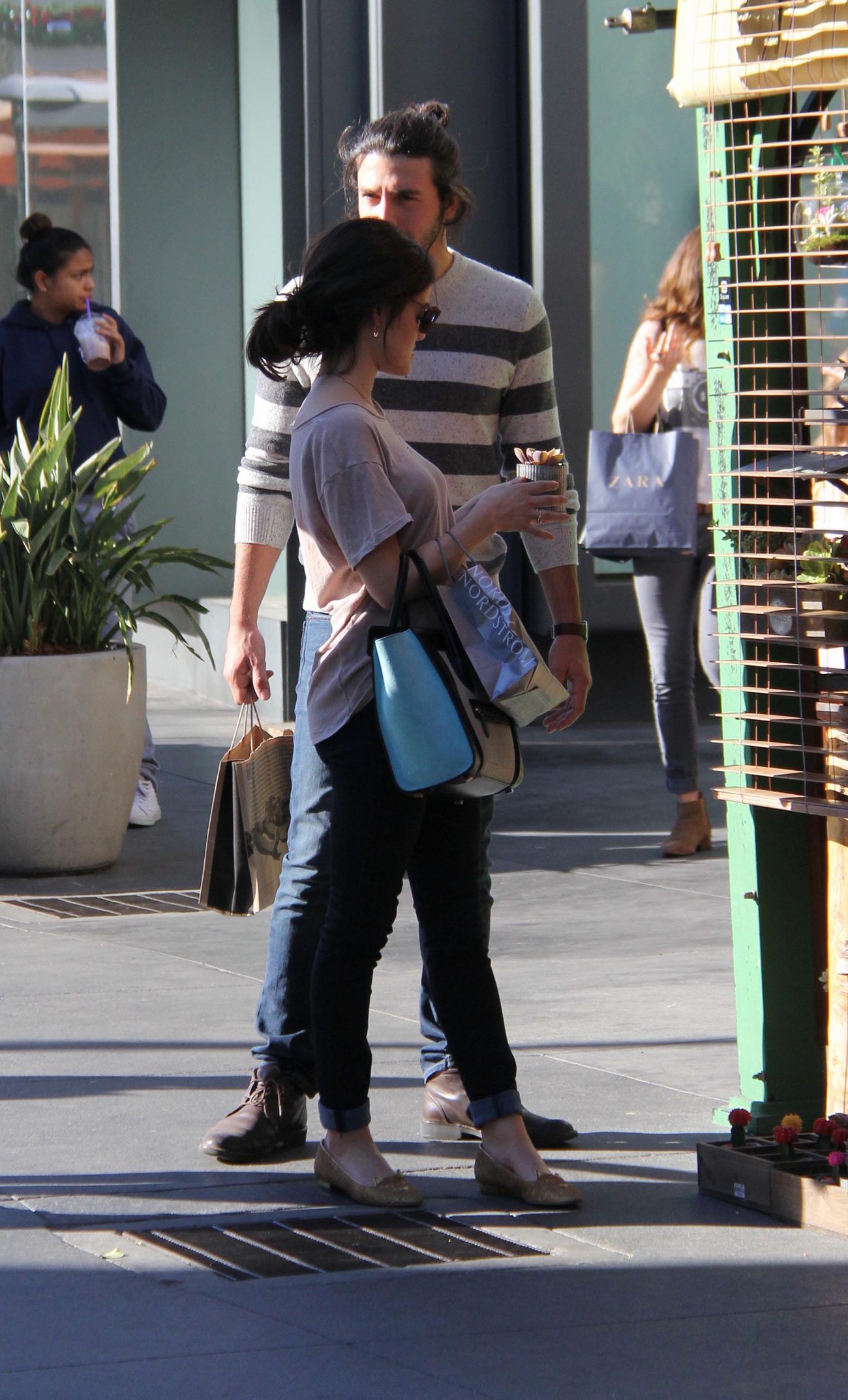 Lucy Hale And Boyfriend At The Grove In LAst Celeb Donut   Lucy Hale And Boyfriend At The Grove In La Nov St 3 