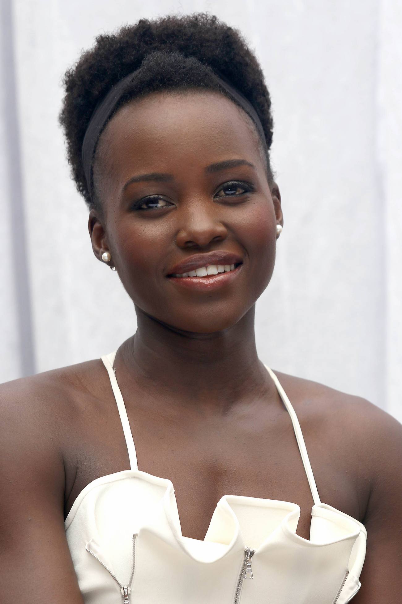 Lupita Nyongo arrives at Press Conference for Star Wars: The Force