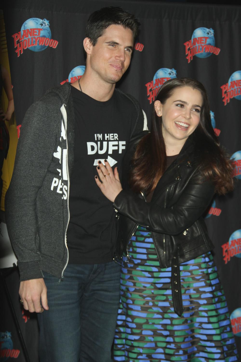 Mae Whitman and Robert Amell of The Duff Visit Planet Hollywood Times Square