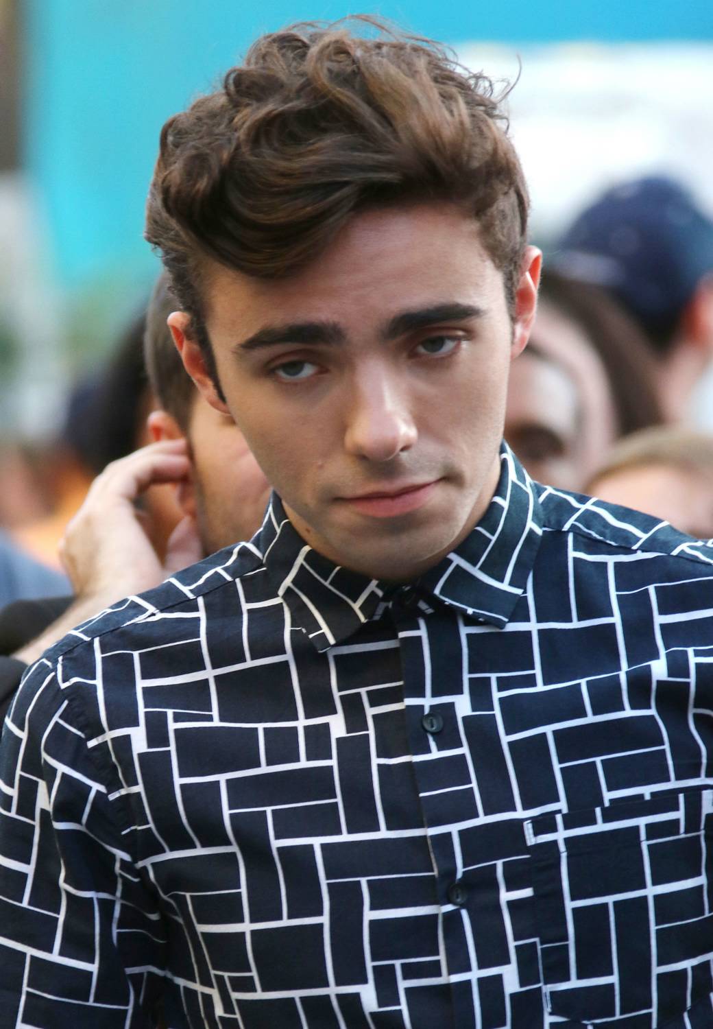 Nathan Sykes Films Music Video in NYC – Celeb Donut