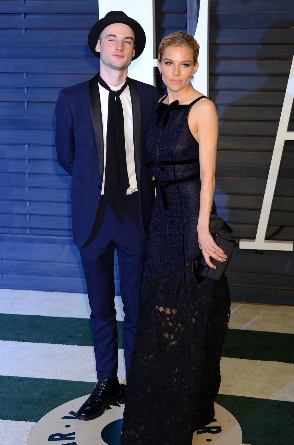 Robert Pattinson with Sienna-Miller and Tom Sturridge attends Vanity Fair Oscar Party-1