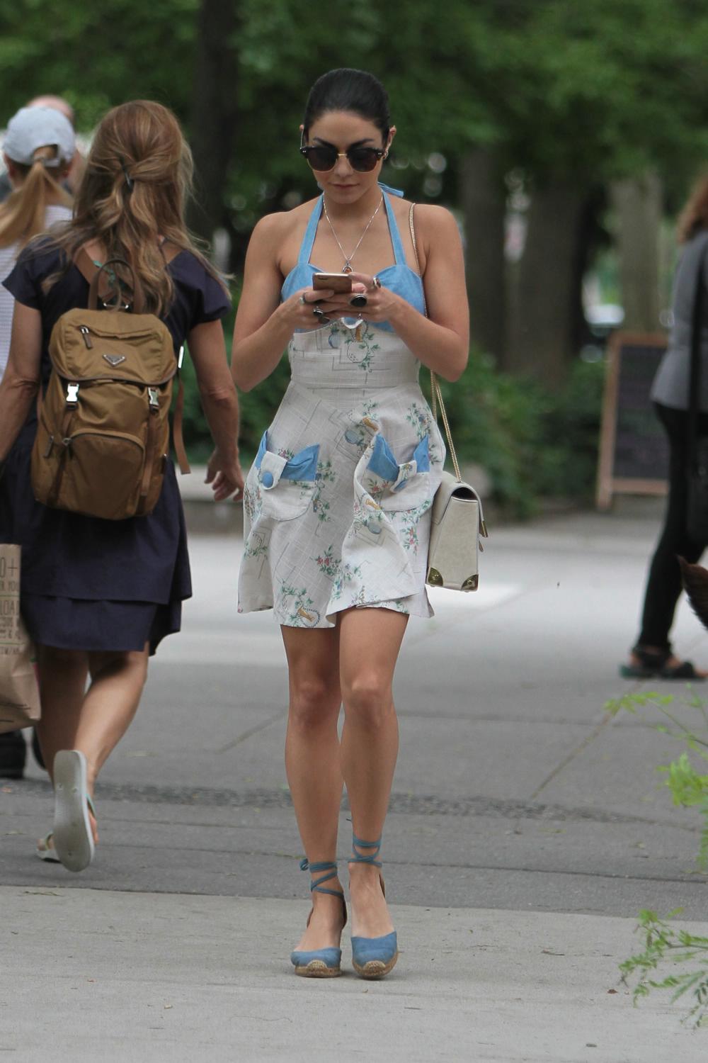 Vanessa Hudgens Solo Walking in NYC – Celeb Donut