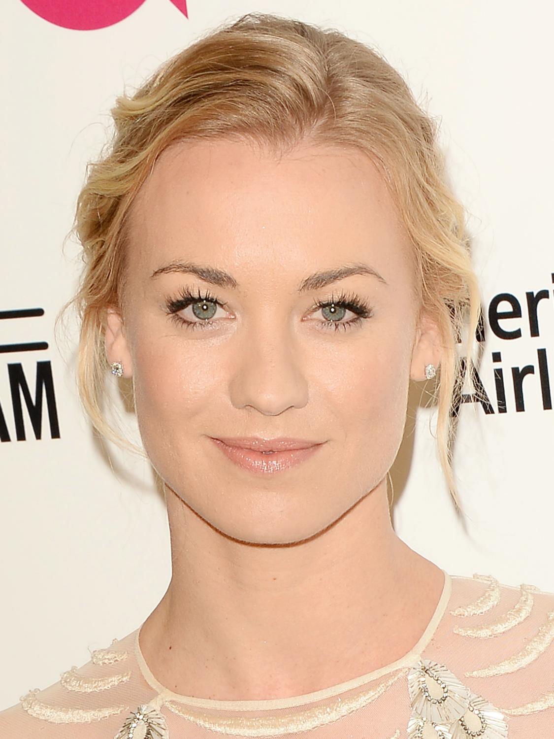 Yvonne Strahovski arrives at Annual Elton John AIDS Foundation Academy Awards Viewing Party